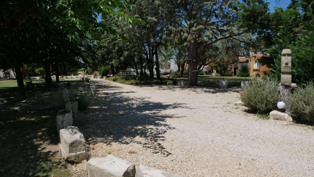 Mas Maurane - L'Olivier Avec Spa Prive Aux Portes D'Arles ตาฮาสคอง ภายนอก รูปภาพ